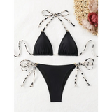 Musta Sametti Bikinisetit