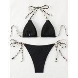 Musta Sametti Bikinisetit